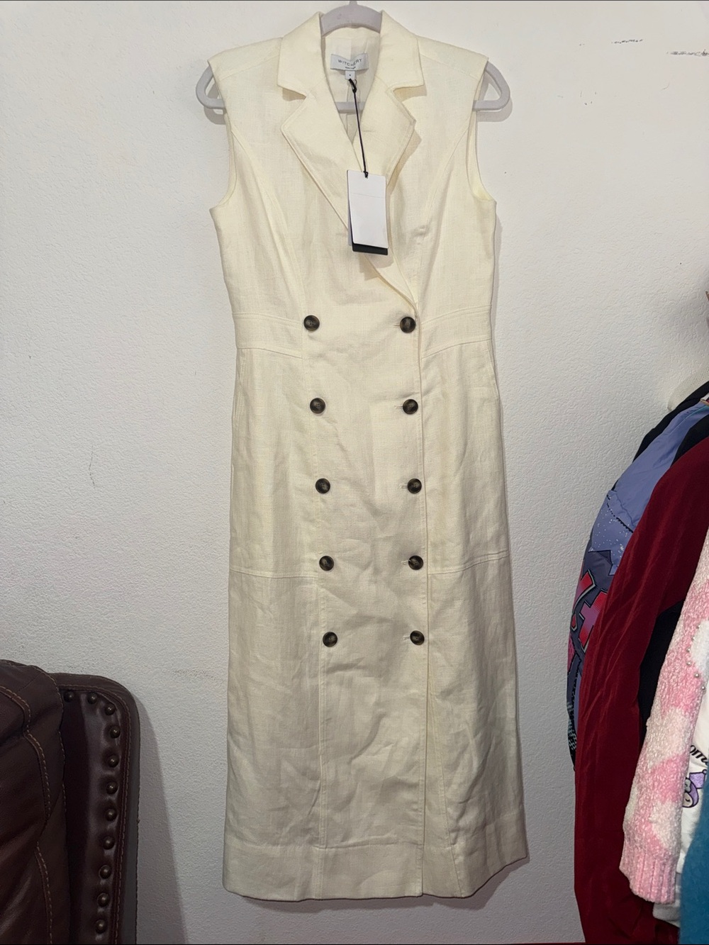 Witchery Sleeveless Double-Breasted Cream Dress